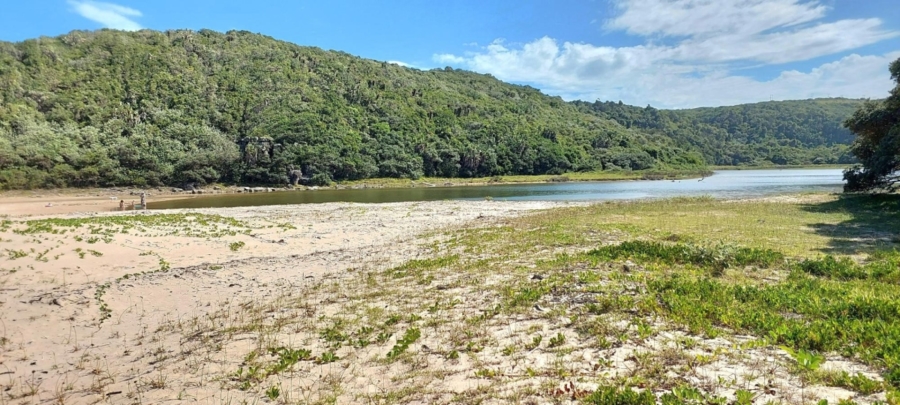 3 Bedroom Property for Sale in Haga Haga Eastern Cape